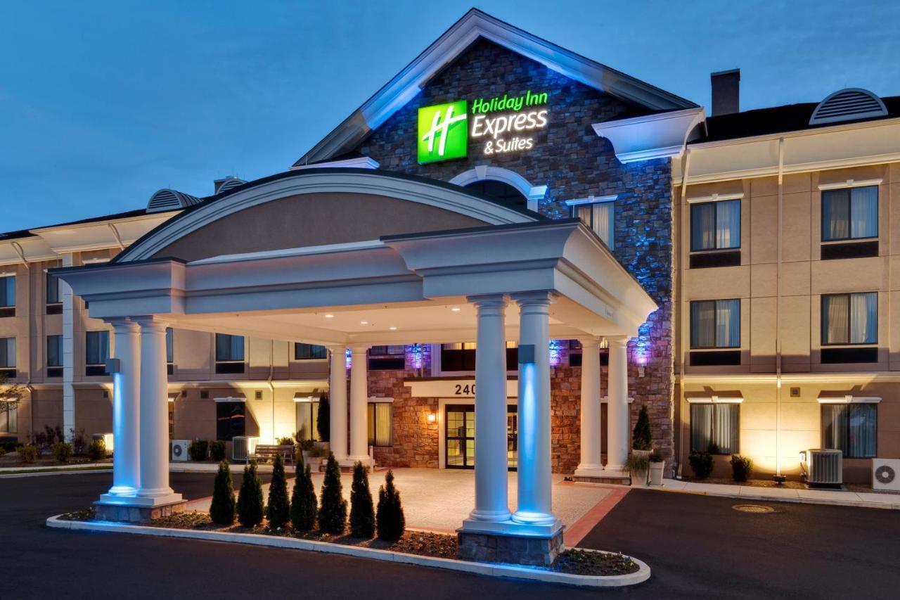 Holiday Inn Express Hotel & Suites Warminster-Horsham By Ihg Exterior foto
